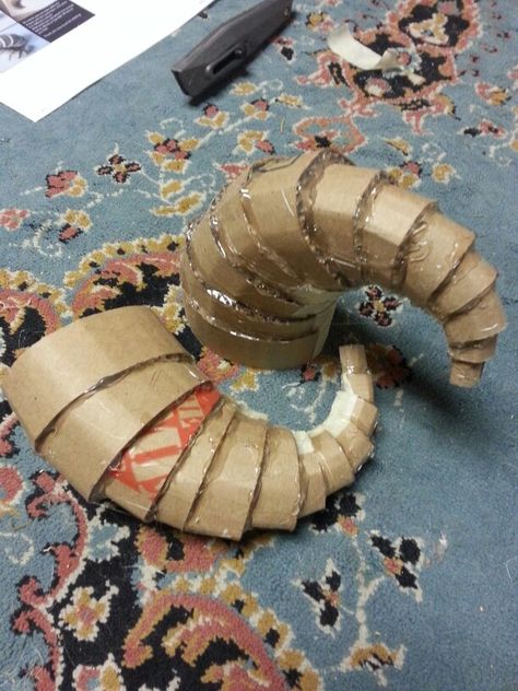 Cardboard Satir Horns Goat Horns Diy, How To Make Horns Out Of Cardboard, Diy Ram Horns, Horns Cardboard, Diy Demon Horns, Cosplay Horns Diy, Cardboard Horns, Satyr Costume, Mermaid Makeup Halloween