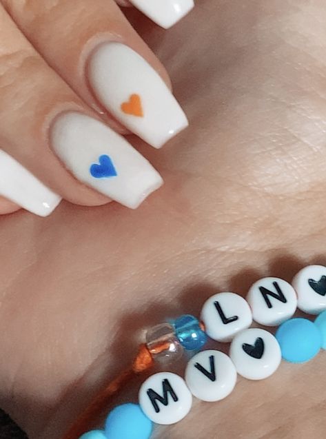 Subtle F1 Nails, F1 Nails Designs Red Bull, F1 Nails Designs Mclaren, Lando Norris Inspired Nails, Max Verstappen Bracelet, Lando Norris Nail Design, Mclaren Nails F1, Max Verstappen Nails, Lando Norris Nails