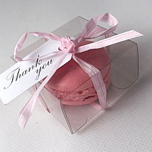 Macaron Wedding Favours, Wedding Macaron, Macaroons Wedding, Macarons Wedding, Macaroon Packaging, Macaron Wedding, Macaroon Box, Gluten Free Wedding, Wedding Favour Boxes