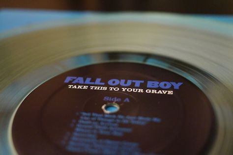 Fall Out Boy Take This To Your Grave Vinyl LP Take This To Your Grave Fall Out Boy, Take This To Your Grave Aesthetic, Take This To Your Grave, Fob Aesthetic, Fall Out Boy Aesthetic, Fall Out Boy Poster, Look Alive Sunshine, Ribs Lorde, Cobra Starship