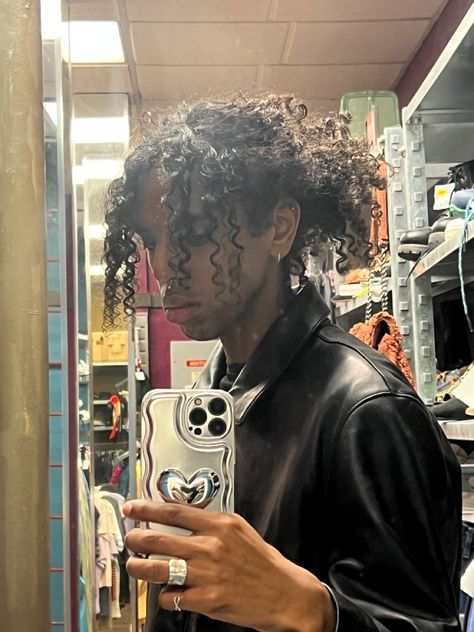 Men With Long Curly Hair Black, Long Curly Hair Men Ponytail, Masculine Black Hairstyles, Medium Coily Hair, Curly Masc Hairstyles, Guy With Curly Black Hair, Curly Hair Ponytail Men, Curly Ponytail Men, Black Men With Straight Hair