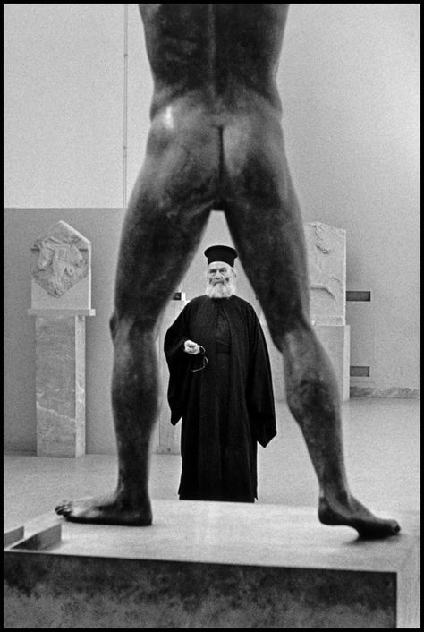 Eliot Erwitt, Elliott Erwitt Photography, Elliott Erwitt, Richard Serra, Greece Athens, Robert Frank, Documentary Photographers, Famous Photographers, Man Ray