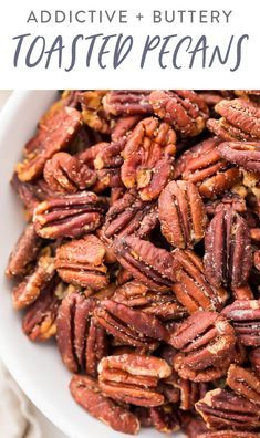 These toasted pecans are so buttery and addictive! They're a super easy and quick appetizer or topping for the holidays, and they're just impossible to stop munching on. Perfect on salads, sweet potato casserole, or by themselves! #appetizer #topping #salad #holidays #entertaining Toasted Pecans Recipe, Roasted Pecans Recipe, 40 Aprons, Quick Appetizer, Roasted Pecans, Nut Recipes, Quick Appetizers, Pecan Recipes, Candied Pecans