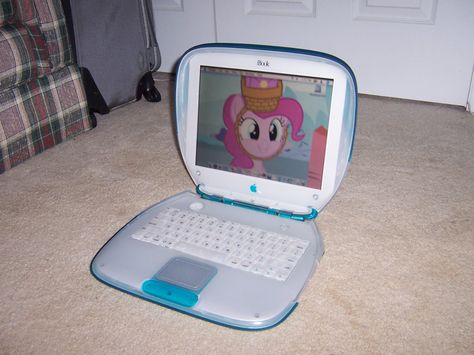 Xmas Moodboard, Ibook Clamshell, Frutigo Aero, Technology Aesthetic, 2000s Core, Childhood Core, Y2k Cybercore, Digital Motifs, Doll Rooms