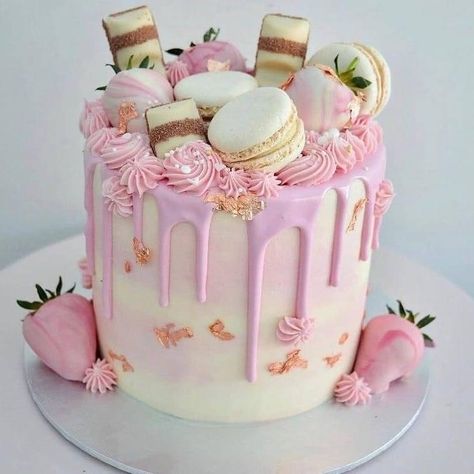 18th Birthday Cake Designs, Sister Birthday Cake, Girly Birthday Cakes, Sweet Birthday Cake, 14th Birthday Cakes, 25th Birthday Cakes, Butterfly Birthday Cakes, Birthday Cakes For Teens, Sweet 16 Birthday Cake