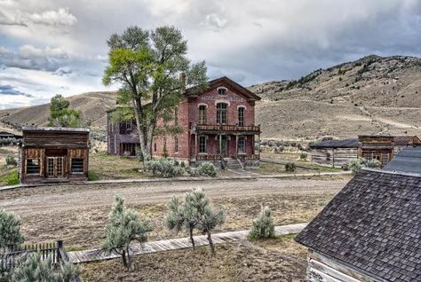 Bannack, Montana. Ghost Town Watts Towers, Milwaukee Road, Virginia City, The Old West, Old Churches, Desert Art, Park Ranger, Ghost Town, Old Church