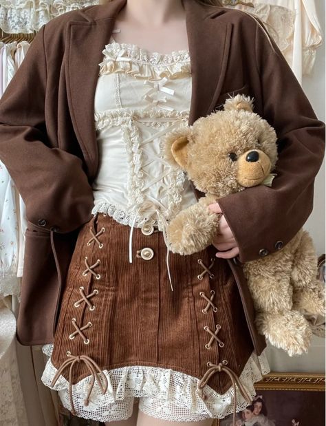 Teddy Bear Fashion, Bear Fashion, Teddy Bear Clothes, Bear Outfits, A Skirt, Really Cute Outfits, Kawaii Clothes, Outfits Fashion, Looks Style