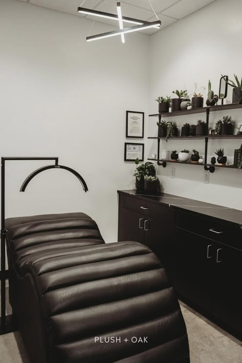 Industrial Esthetician Room, Unique Lash Room Ideas, Black Lash Studio Decor, Black And Tan Esthetician Room, Esthetician Room Black And White, Lash Studio Decor Black, All Black Esthetician Room, Esthetician Room Decor Black, Esthetics Room Black