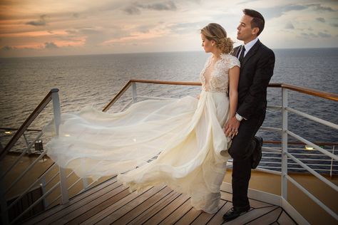 Royal Caribbean Wedding, Cruise Wedding Photos, Cruise Wedding Ideas, Cruise Weddings, Disney Cruise Wedding, Cruise Ship Wedding, Photo Checklist, Yacht Wedding, Boat Wedding