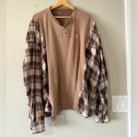 This Was Custom And Made For Me Can Fit Any Size Depending On Desired “Baggyness” Fits Like A Xxl Super Soft And Breathable Material Carhartt Brand Tshirt With Flannel Sleeves I’ve Never Worn It Before It Deserves An Owner Who Will!! Reworked Thrifted Clothes, Fall Upcycle Clothes, Sewn Clothes Inspiration, Thrift Store Finds Clothes, Vintage Goblincore, Thrift Upcycle Clothes, Western Shopping, Western Clothes For Women, Edgy Cowgirl