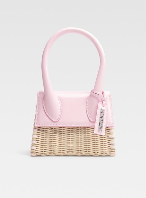 Le Chiquito Moyen, Jacquemus Bags, Jacquemus Bag, Dream Bag, Luxury Bags Collection, Structured Bag, Wicker Bags, Dream Gift, Dream Bags