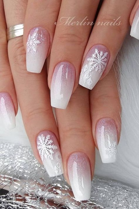 Elevate your style with these frosty white and pink winter nails! Explore simple and classic nail art designs with snowflakes and seasonal motifs to keep your fingertips chic all winter long. Xmas Nail Designs, Classic Nail Art, New Years Nail Designs, Candy Cane Nails, Christmas Gel, Red Christmas Nails, Winter Nails Acrylic, Cute Christmas Nails, Christmas Nails Easy