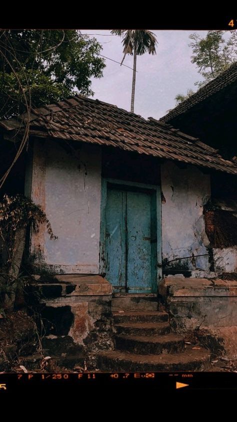 Village Aesthetic Indian, Indian Village Aesthetic, Village Snap, Kerala Village, Bridal Makeup Pictures, Village Aesthetic, Celeste Barber, Indian Village, Insta Profile