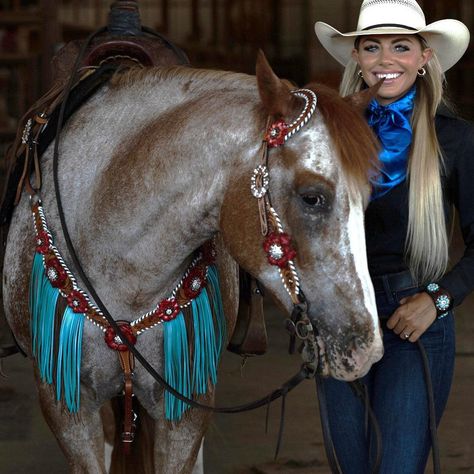 One Ear and breastcollar is light oil floral whipstitch style. They are decorated with an assortment of copper Clear crystal conchos/buckles and red gardenias/carnations leather flowers, brown/turquoise fringe. Full Horse size Measurements Headstall measurements : bit to bit - 36" shortest setting : 44" longest setting Browband measures 15" across Breastcollar measurements - From Center Ring to D Ring -16" Breastcollar including toggles : shortest settings - 26" : Longest settings -29" Lifetime Western Horse Tack Turquoise, Bling Horse Tack, Leather Horse Tack, Western Horse Riding, Buckskin Horse, Wild Horses Photography, Horse Barn Ideas Stables, Barrel Racing Saddles, Horse Barn Designs