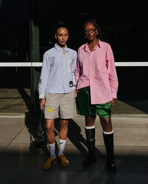 Call it the #MetGala effect: #MikeFaist, #JeffGoldblum and #AdrienBrody sported oversized brooches on the red carpet last week, and now Sydney showgoers are doing the same. Bermuda shorts – as seen on #SimoneAshley of late – have also made an appearance during the Resort 2025 shows this week. As the warmer weather rolls in over in the UK, look to the Australian street-stylers for the perfect summer wardrobe inspiration at the link in bio. Photographed by @LizSunshine. Resort 2025, Tiny Shorts, Australia Fashion, Campaign Fashion, Street Style Photos, City Dress, The Best Street Style, Best Street Style, Summer Knitting