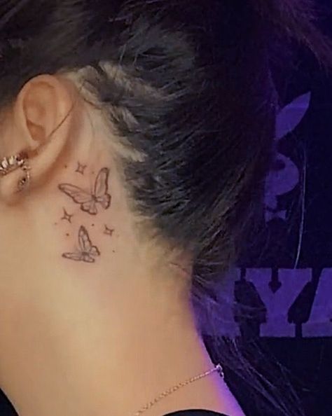 222 Behind Ear Tattoo, Neck Tattoos Women Butterfly, Girls Neck Tattoos, Women Butterfly Tattoos, Butterfly Tattoo Tiny, Butterfly Tattoo Neck, Small Butterfly Tattoo Ideas, Small Butterfly Tattoos, Behind The Ear Tattoo Ideas