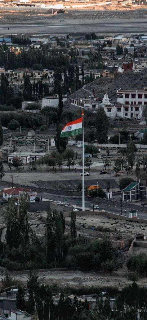 #merabharatmahan #india #nation #unitedwestand Indian Flag Photography, National Defence Academy Logo, Navy Seal Wallpaper, Indian Emblem Wallpaper, Armed Forces Flag Day, Flag Photography, Flag India, National Defence Academy, Air Force Women