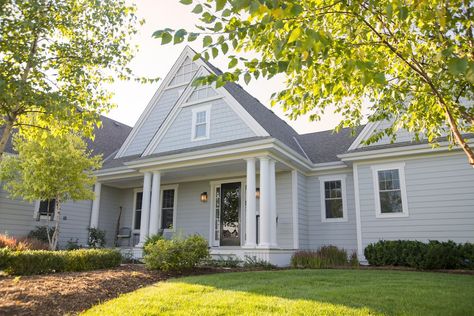 James Hardie, Sea Coast Cottage Grey Siding White Trim, Front House Exterior, House Siding Ideas, Hardy Plank Siding, Lake House Exterior, Blue Siding, Grey Siding, James Hardie Siding, Mountain Home Exterior