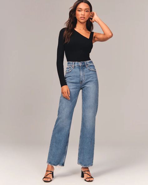 Women's 90s Ultra High Rise Relaxed Jeans | Women's Bottoms | Abercrombie.com Relaxed Jeans Outfit, Bottom Jeans Outfit, Jean Styles, Fashion Decades, Denim Jeans Fashion, Abercrombie Jeans, Bottom Jeans, Relaxed Jeans, High Rise Mom Jeans