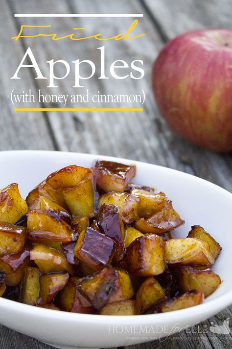 Fried Apples with Honey and Cinnamon (from Homemade for Elle) Cinnamon Healthy, Apples With Cinnamon, Food For Health, Fried Apples, How To Eat Healthy, Nutrition Food, Sukkot, Honey Recipes, Wheel Of The Year