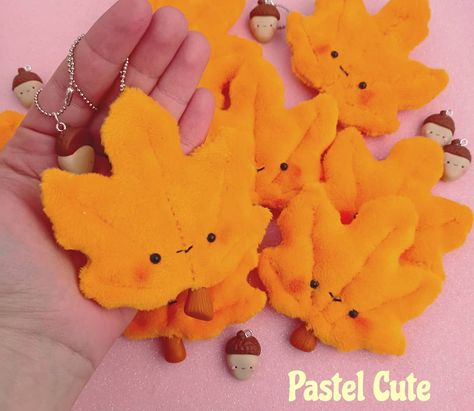 Leaf Plush, Fall Forest, Soft Toy Patterns, Kawaii Plush, Shrink Plastic, Embroidery Fabric, Sewing For Kids, Stuffed Toys Patterns, Maple Syrup