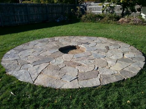 Flagstone Circle Patio, Round Firepits Backyard Ideas, Flagstone Fire Pit Area, Flagstone Backyard, Flagstone Landscaping, Flagstone Fire Pit, Flagstone Patio Design, Fire Pit Gallery, Gazebo With Fire Pit