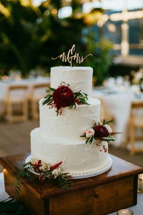 Green Garden Wedding, Burgundy Wedding Cake, Garfield Park Conservatory, Burgundy And Blush Wedding, Place To Get Married, Wedding Chicago, Winter Wedding Cake, Dream Wedding Cake, Floral Wedding Cakes