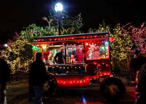 Food truck Food Truck Ideas, Custom Food Trucks, Coffee Truck, Christmas Parade, Fashion Christmas, Truck Ideas, Christmas Sleigh, Old Fashioned Christmas, Holiday Food