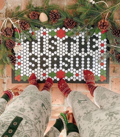 Tile Mat Ideas, Thanksgiving Mats, Letterfolk Mat, Mat Inspiration, Hexie Patterns, Letter Folk, Tile Mat, Mat Ideas, Door Mat Diy