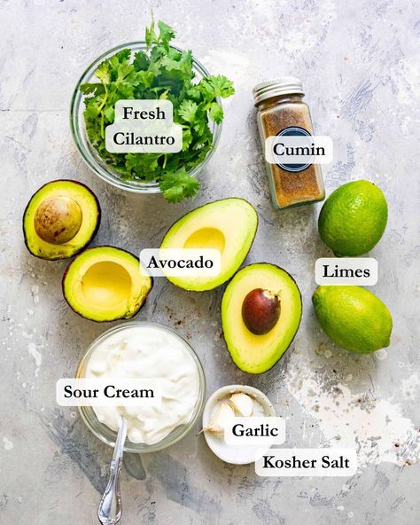 Avocado Sour Cream, Crema Recipe, Autoimmune Recipes, Chicken Taco Seasoning, Pork Nachos, Zesty Sauce, Avocado Crema, Homemade Condiments, Creamy Dip