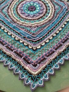 Link Blast: 10 Fabulous Free Crochet Patterns for Mandala Blankets | CrochetKim™ Crochet Along Patterns Free, Round Crochet Blanket, Cal Blanket, Ravelry Crochet Patterns, Crochet Cal, Mandala Blanket, 1 February, شال كروشيه, Crocheted Blanket