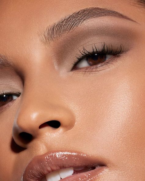 A moment for Master Mattes® 🤍 Get my iconic Master Mattes® Eyeshadow Palette today at @sephora. #MasterMattes #MakeupByMario | Instagram Monika Clarke, Mat Makeup, Makeup By Mario, Soft Glam, Matte Eyeshadow, Eyeshadow Looks, Pretty Makeup, Makeup Nails, Makeup Ideas