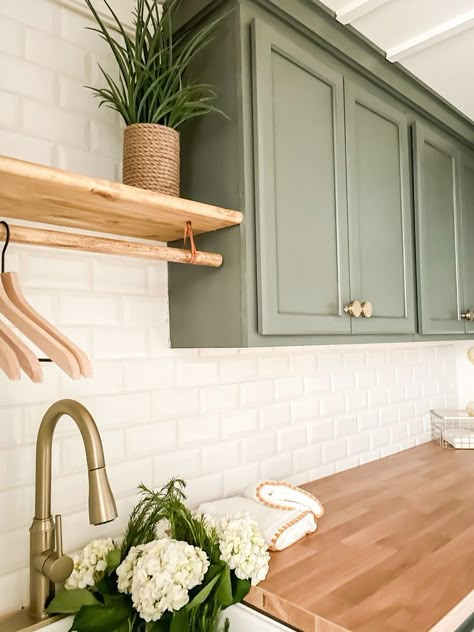 Laundry Room // One Room Challenge // Laundry Room Design // Laundry Room Remodel Rooms Decoration, Laundry Room Colors, Green Laundry, Learning Something New, Laundry Cabinets, Laundry Room Renovation, Laundry Room Cabinets, Laundry Room Inspiration, Laundry Room Remodel