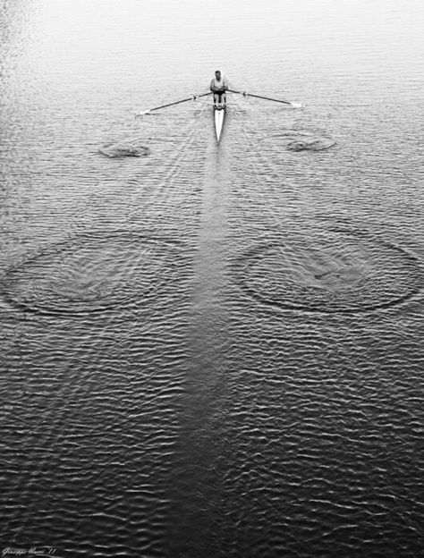 Rowing. Photo B, Black White Photos, Bw Photo, Pics Art, Rowing, White Photography, Great Photos, Black And White Photography, Photography Inspiration