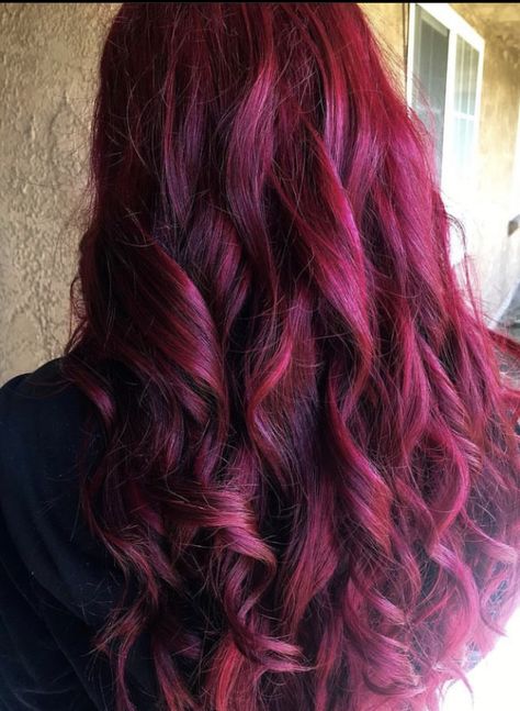 #redhair #redhairbalayage #maroon Maroon Hair, Cute Hair Colors, Balayage Hair, Hair Colors, Cute Hairstyles, Red Hair, Color Me, Hair Color, Hair