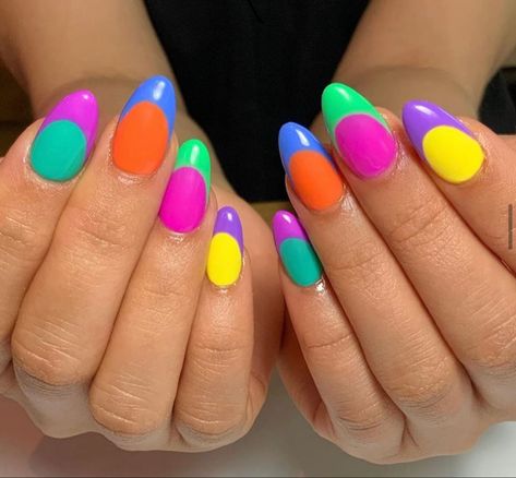 Funky Nail Designs, Rainbow Nail Art, Funky Nail Art, Trendy Nail Art Designs, Modern Nails, Cute Gel Nails, Trendy Nail Art, Rainbow Nails, Neon Nails