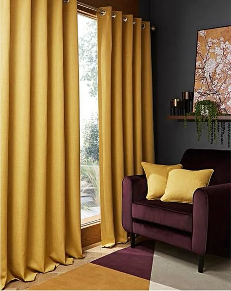 Mustard Curtains Bedroom, Seating Room Ideas, Colorful Curtains Living Room, Ochre Living Room, Yellow Curtains Bedroom, African Curtains, Yellow Curtains Living Room, Mustard Interior, Gold Curtains Living Room