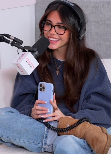 Madison Bear, Madison Beer Style, Glasses Inspiration, Madison Beer Outfits, Beer Outfit, Madison Beer, The Pretty, Role Models, Fashion Inspo Outfits