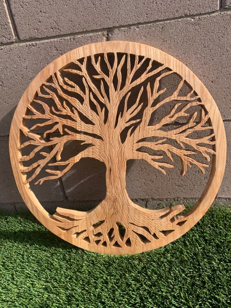 Tree Of Life Wood Art, Tree Of Life Scroll Saw Patterns, Tree Of Life Wood Carving, Tree Of Life Artwork, Carved Tree, Coconut Shell Crafts, Lion Artwork, Baby Animal Drawings, Tile Design Pattern