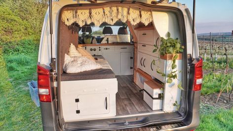 Mercedes Vito Camper, Vito Camper, Petit Camping Car, Ford Transit Connect Camper, Vw T5 Camper, Vw Bus Interior, Minivan Camper Conversion, Mercedes Camper, T4 Camper