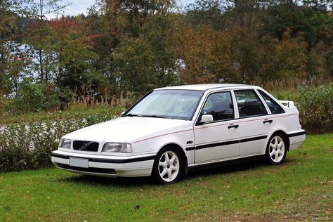 1995 Volvo 440 Turbo Volvo 440, Car Engines, Car Artwork, Volvo S40, Volvo Cars, Sedans, Cars And Bikes, Police Cars, Car Collection