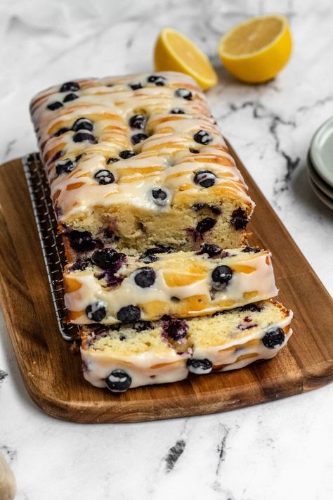 Lemon Blueberry Ricotta Cake, Blueberry Ricotta Cake, Lemon Ricotta Pound Cake, Lemon Blueberry Ricotta, Ricotta Recipes Dessert, Ricotta Pound Cake, Cake With Blueberries, Blueberry Ricotta, Lemon Blueberry Pound Cake