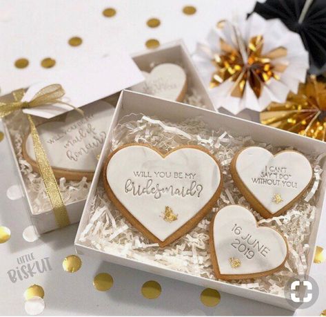 Bride Tribe Cookies, Bridesmaid Cookie Proposal, Bridesmaid Cookies, Bridesmaid Proposal Diy, Bridesmaid Stuff, Bridesmaids Ideas, Cookie Wedding Favors, Proposal Boxes, Swag Ideas