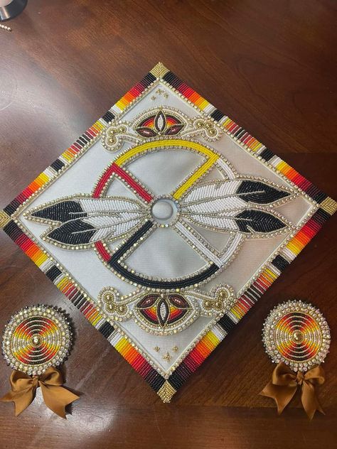 Bead Work Native, Indigenous Design Patterns, Indigenous Graduation Cap, Beaded Caps Native American, Native Beading Designs, Beading Projects Native, Beaded Grad Caps Native American, Beaded Jewelry Indigenous, Native Beaded Medallions