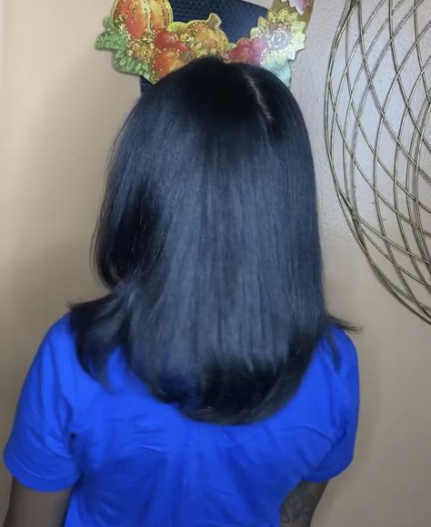 Silk Press Medium Hair, Wash And Set Natural Hair, Healthy Black Hair, Relaxed Hairstyles, Healthy Relaxed Hair, Pressed Natural Hair, Silk Press Natural Hair, Cute Box Braids Hairstyles, Dyed Natural Hair