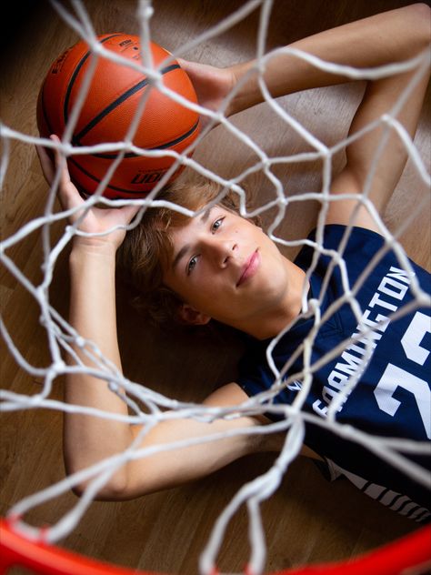 Basketball Senior Portraits, Male Senior Pictures Basketball, Boy Basketball Pictures, Senior Pictures Basketball Boys, Senior Sports Pictures Basketball, Basketball Individual Pictures, Senior Guy Basketball Poses, Youth Basketball Picture Poses, Indoor Basketball Senior Pictures