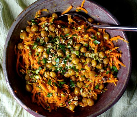 Carrot salad with tahini, crisped chickpeas, and salted pistachios Salad With Lemon, Crispy Chickpeas, Eat Salad, Carrot Salad, Smitten Kitchen, Roasted Chickpeas, Veggie Sides, Chickpeas, Tahini