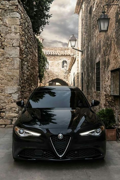 Ow Car Aesthetic Interior, Alfa Romeo Giulia Quadrifoglio, Alfa Giulia, Alpha Romeo, Car Wheels Diy, Alfa Romeo Stelvio, Alfa Alfa, Aesthetic Interior, New Luxury Cars