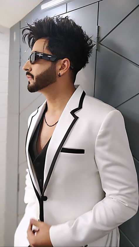 Dheeraj Dhoopar, Stylish Mens Suits, Black Suit Men, Couple Pics For Dp, Indian Men Fashion, Men Haircut Styles, Party Suits, Best Poses For Men, Photo Pose For Man