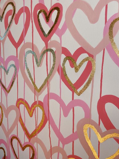 Spray Paint Heart Wall, Spray Paint Room, Dorm Paintings, Spray Paint Wall, Paint Room, Pink Spray Paint, Dorm Inspo, Paint Wall, Painted Hearts